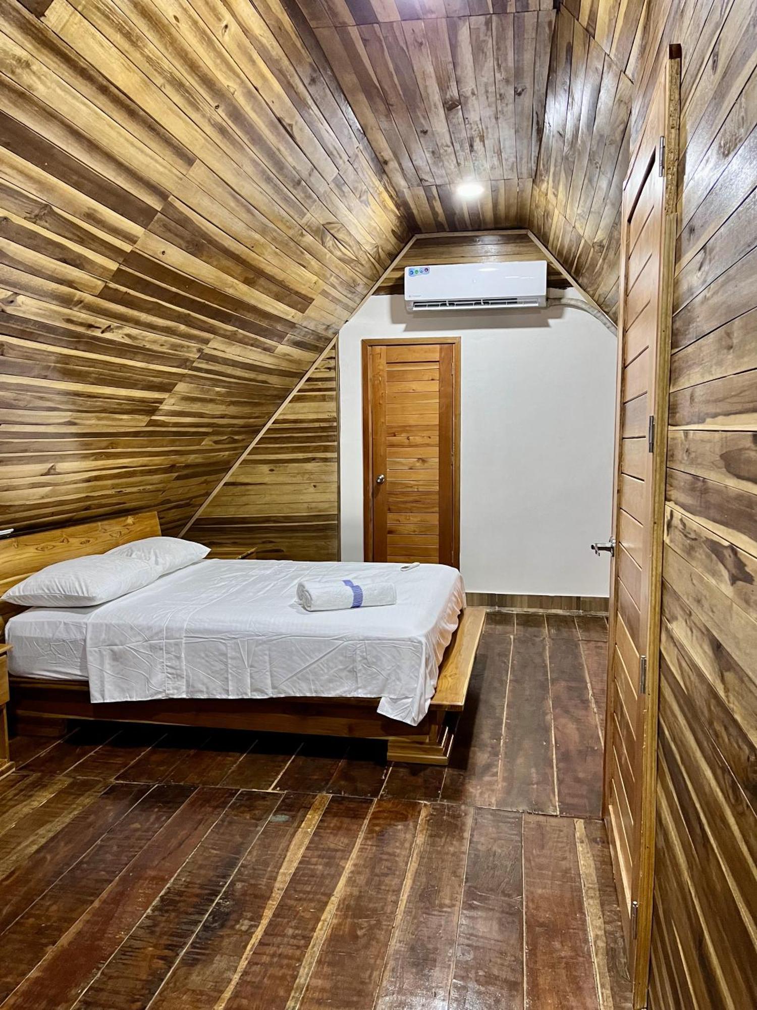The Shark Cabana Frente Al Mar Лос-Наранхос Екстер'єр фото